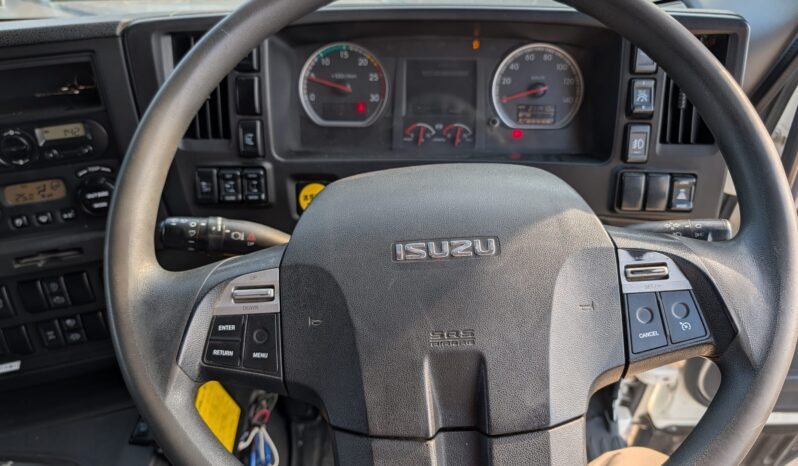 
								ISUZU Giga Deep Dump Truck 2017 full									