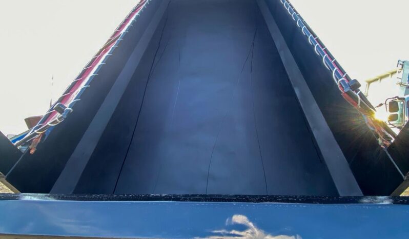 
								Mitsubishi Fuso Super Great Dump Truck 2012 full									