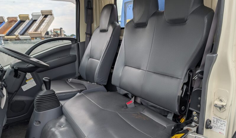 
								ISUZU ELF Truck 2017 full									